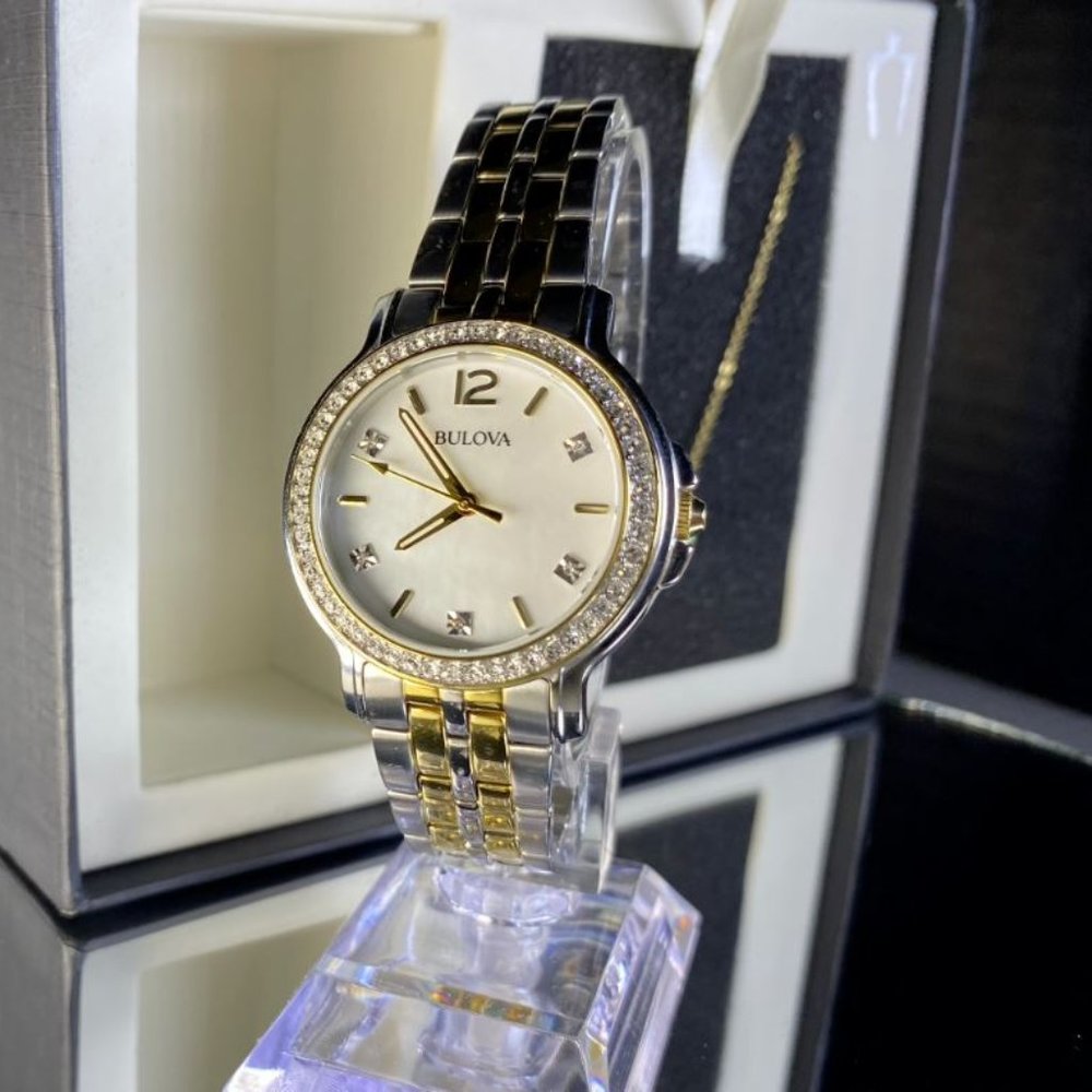 Bulova 98X127 Swarovski Crystals Stainless Watch & Crystal Stud Necklace Set NEW